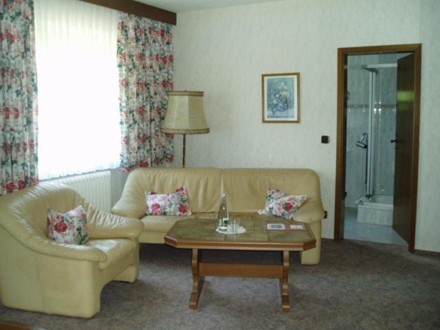 Schwarzwaldhotel / Wolfach Ruang foto